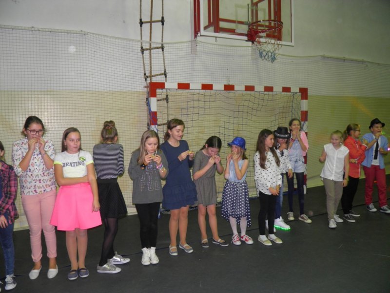 Zabawa andrzejkowo - integracyjna SP